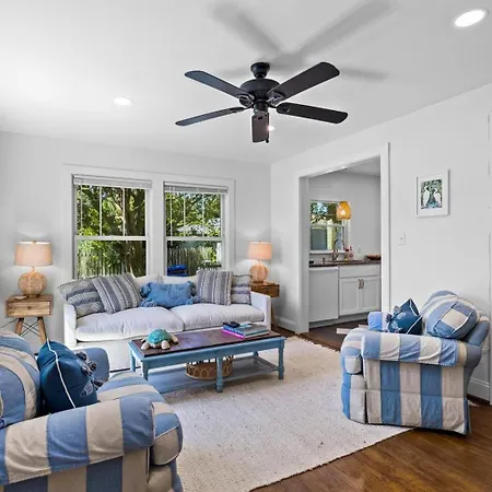 Green Turtle Cottage Home